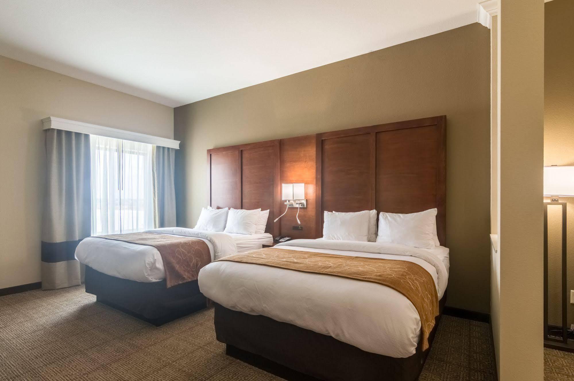 Comfort Suites Meridian And I-40 Oklahoma City Buitenkant foto