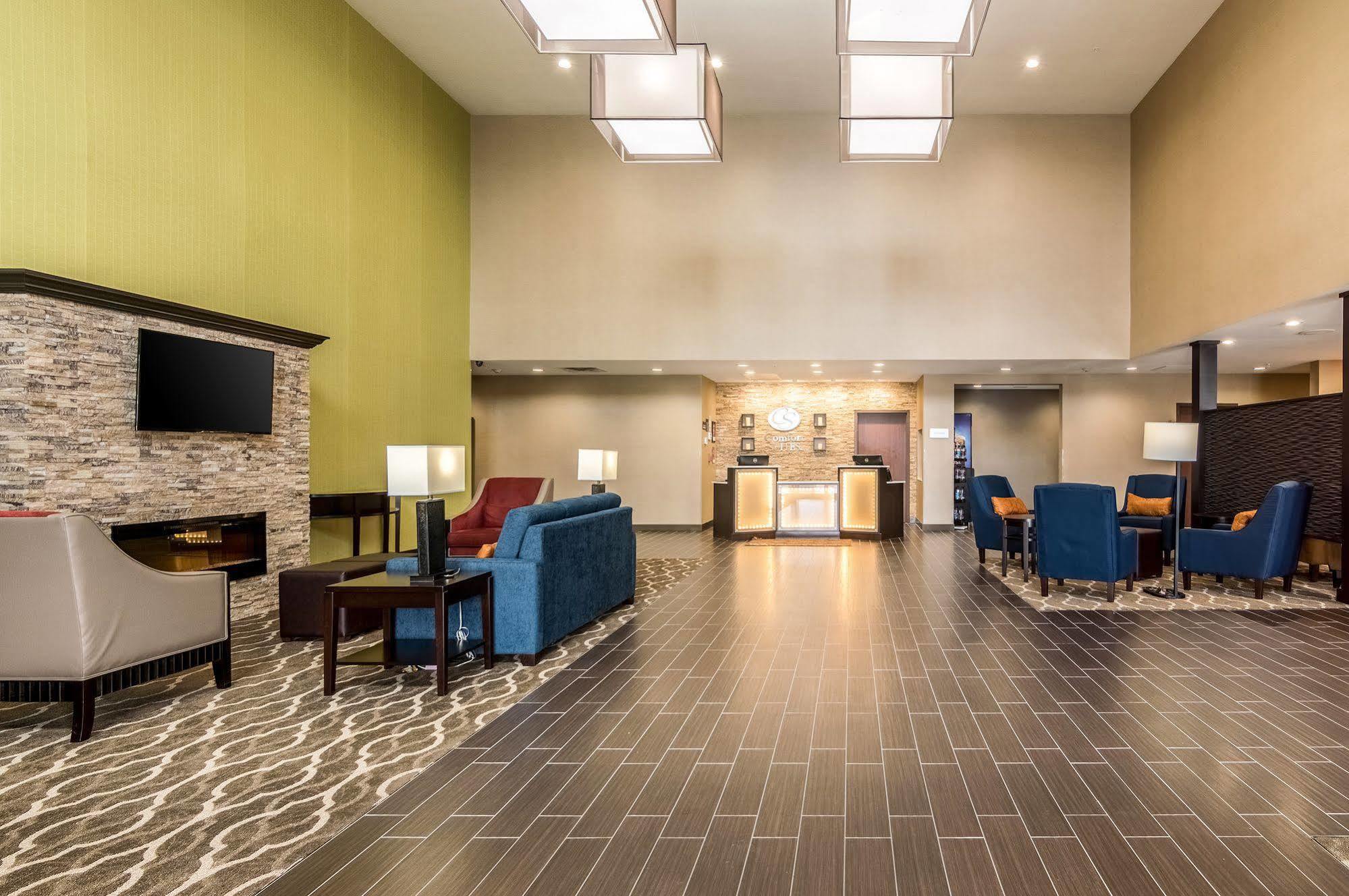 Comfort Suites Meridian And I-40 Oklahoma City Buitenkant foto